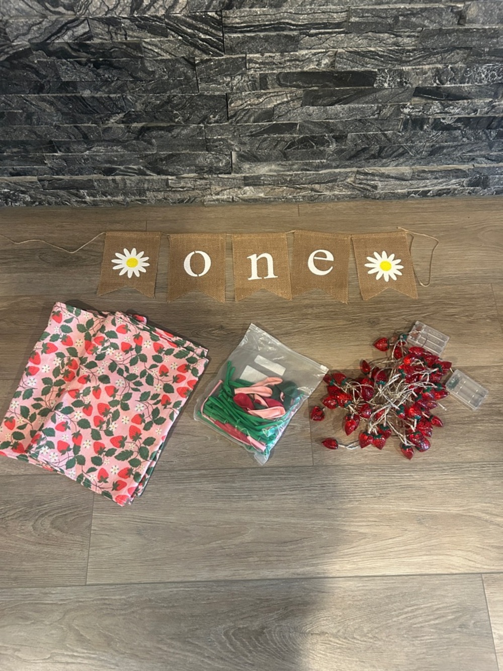 “Berry 1st Birthday” Strawberry Themed‎ Decorations